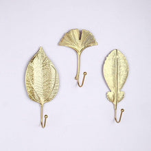 Charger l'image dans la galerie, Crochet en forme de feuille