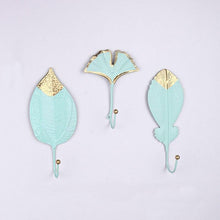 Charger l'image dans la galerie, Crochet en forme de feuille