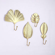 Charger l'image dans la galerie, Crochet en forme de feuille