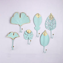 Charger l'image dans la galerie, Crochet en forme de feuille