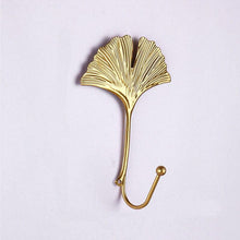 Charger l'image dans la galerie, Crochet en forme de feuille