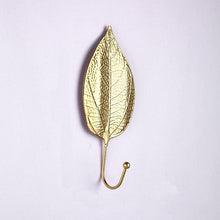Charger l'image dans la galerie, Crochet en forme de feuille