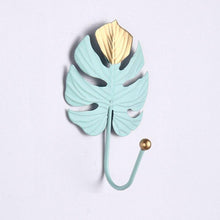 Charger l'image dans la galerie, Crochet en forme de feuille