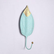 Charger l'image dans la galerie, Crochet en forme de feuille